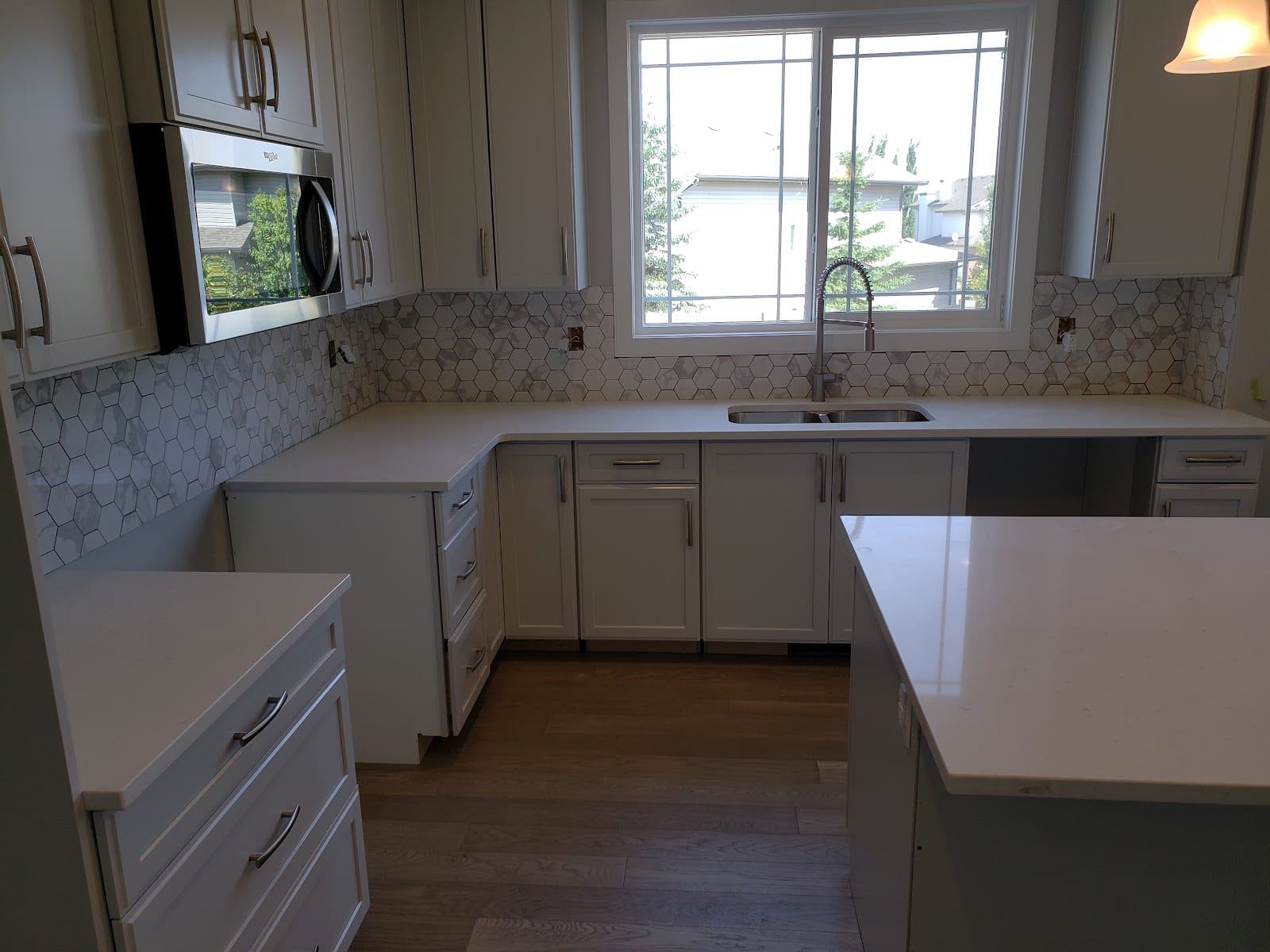 DMG Tile & stone installation, photo 4
