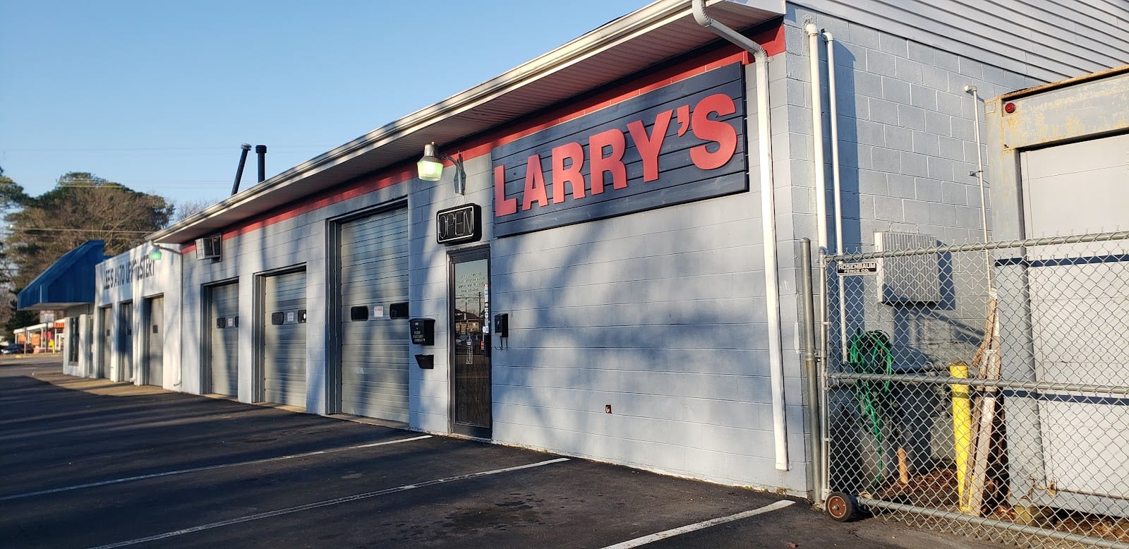 Larry's Automotive