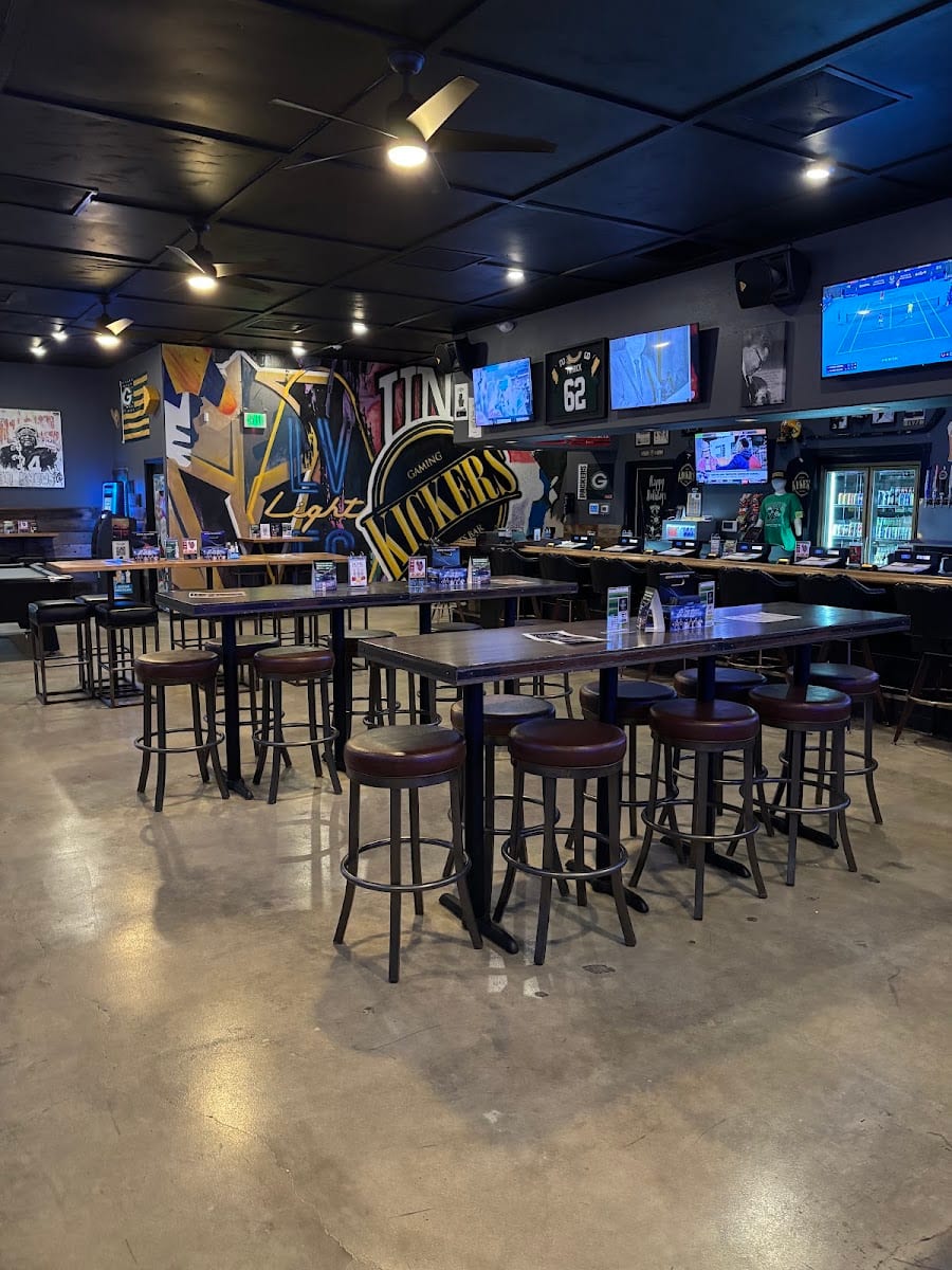 Kickers Gaming & Sports Bar, photo 4