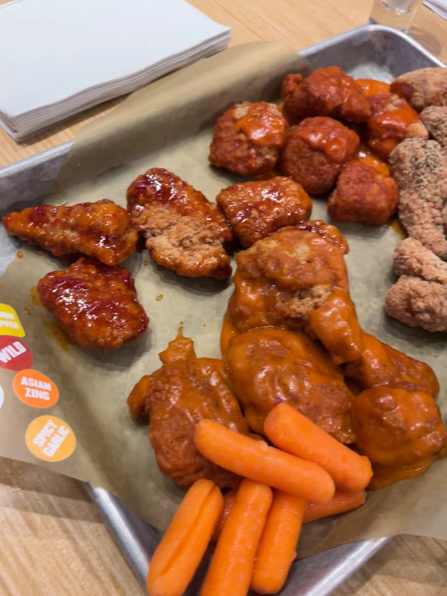 Buffalo Wild Wings, photo 3