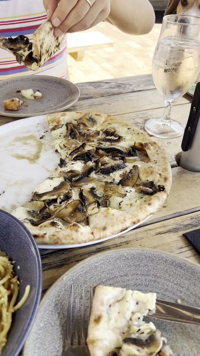 Volpino Pizzeria and Wine Bar, photo 2