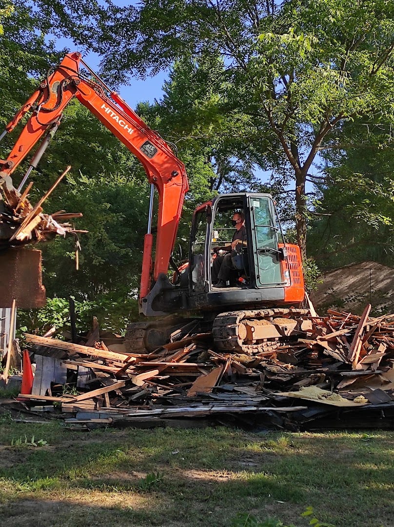 Linsley Excavating Inc, photo 4