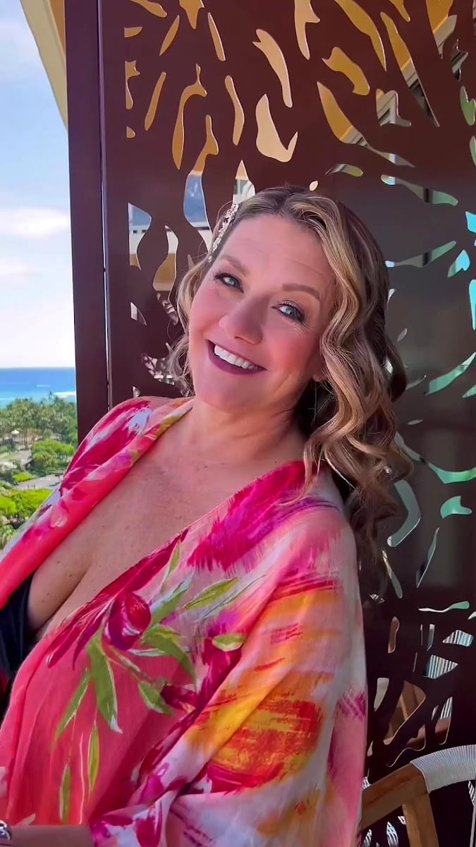 Hawaii/Oahu Hair & Makeup by Izumi, photo 3