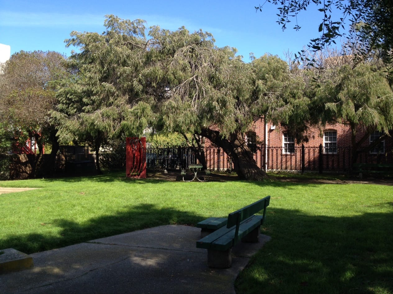 Muriel Leff Mini Park