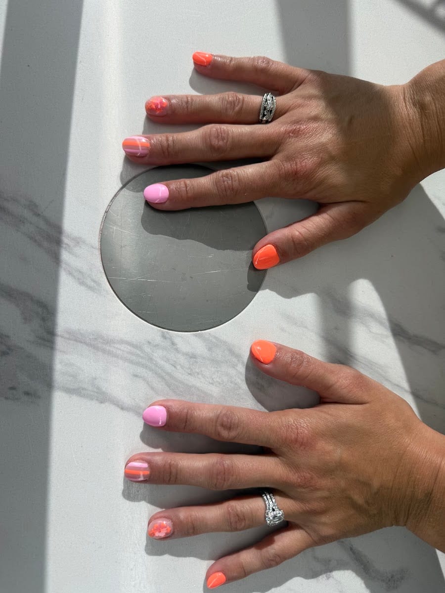 Sizzling Nail Salon, photo 4
