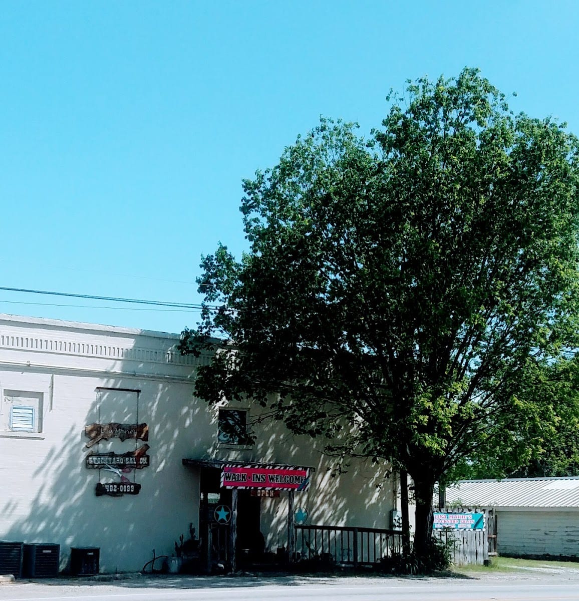 Lisa Marie's Stockyard Salon, photo 3