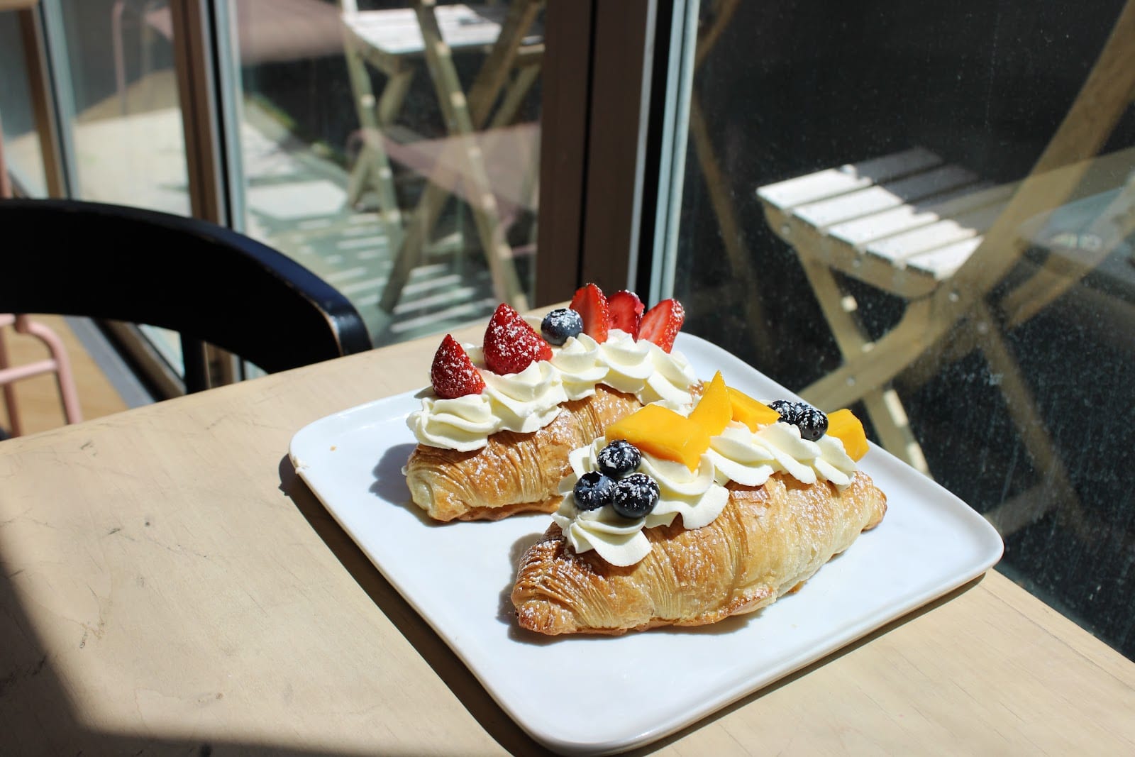 HeeMee Coffee + Bakery