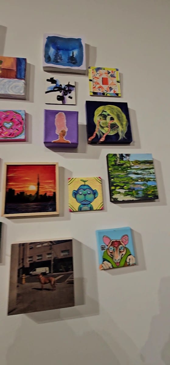Worth Gallery, photo 2