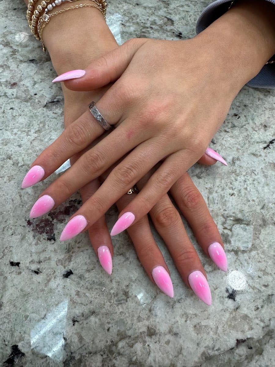 Allure Nails