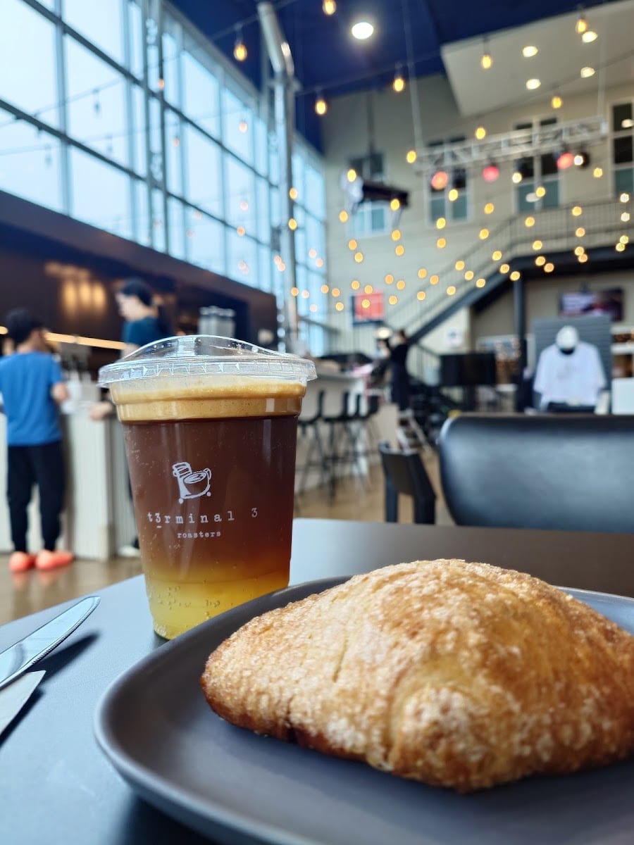 Terminal 3 Coffee Roasters - Richmond Hill, photo 2