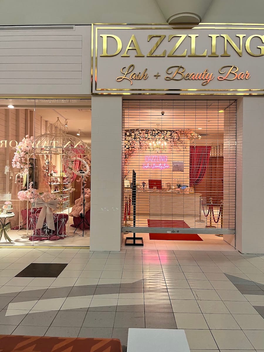 Dazzling Lash Beauty Bar