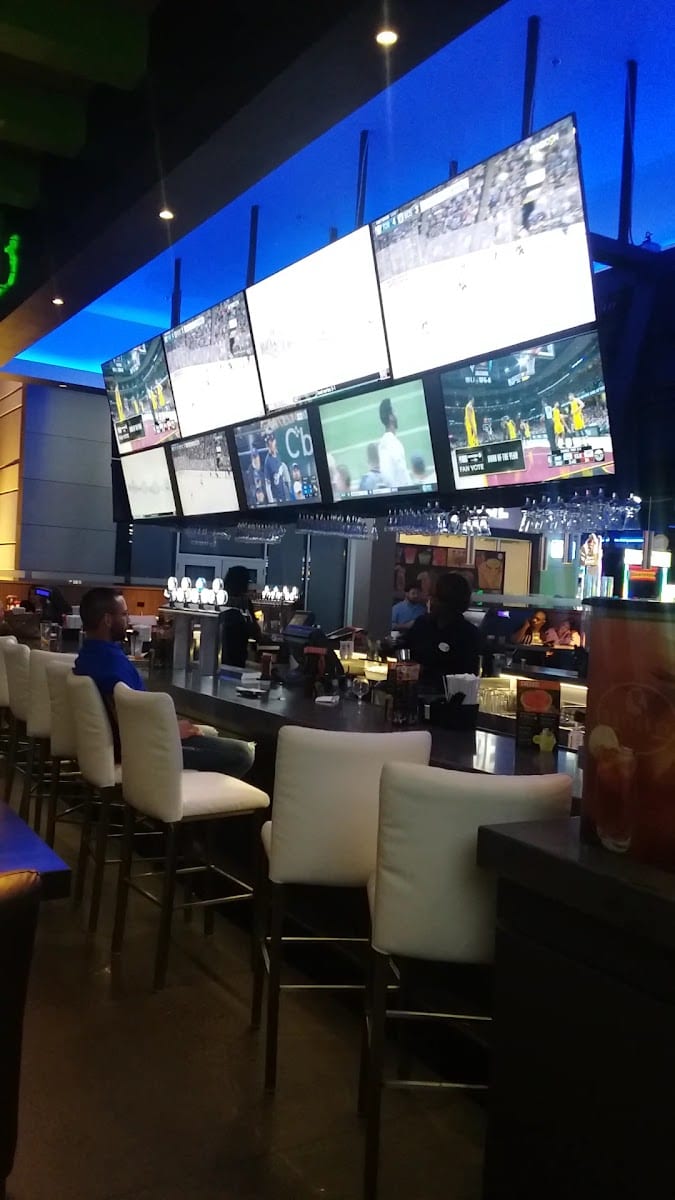 Dave & Buster's Little Rock, photo 3