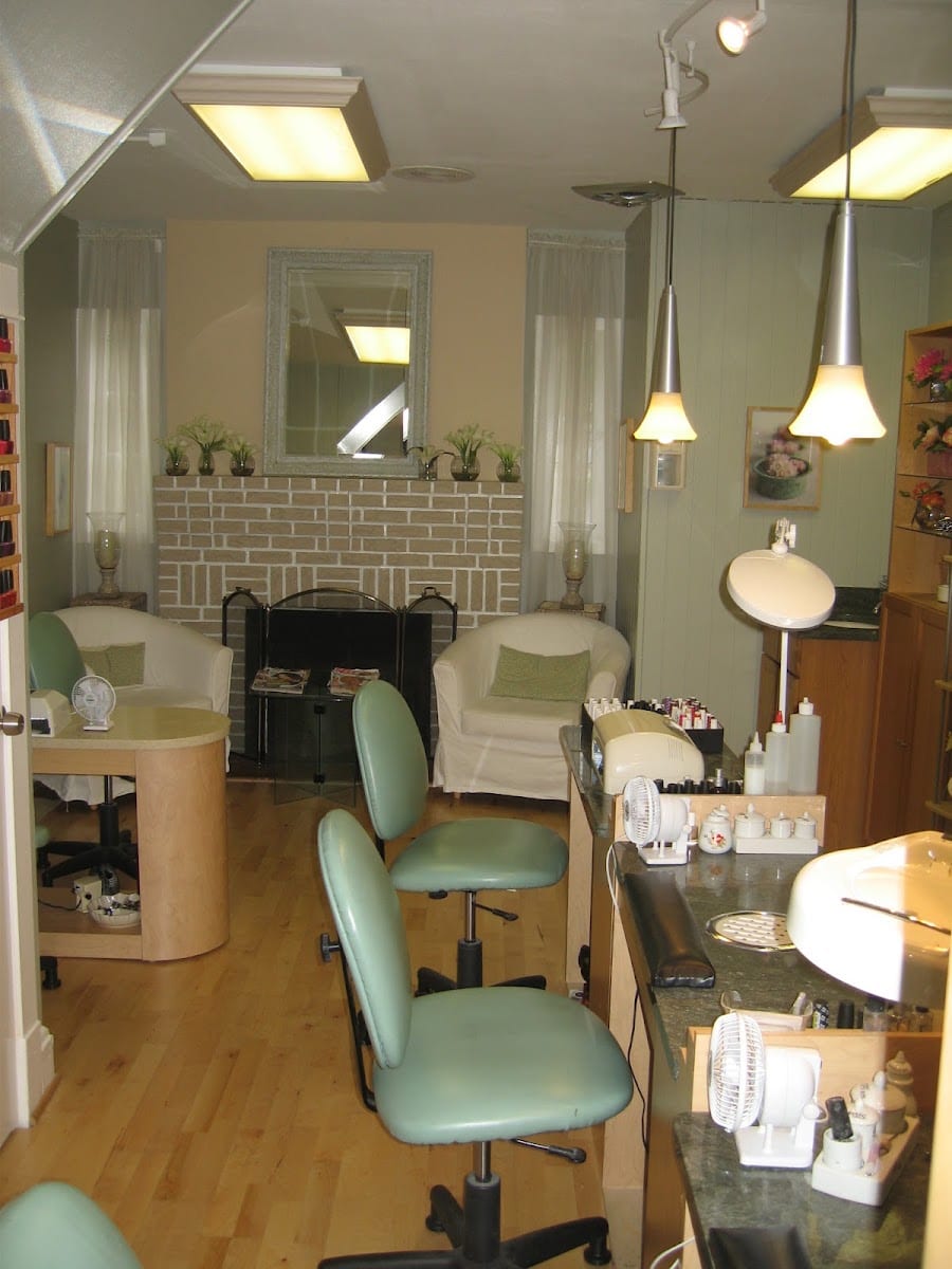 Firefly Salon, photo 3