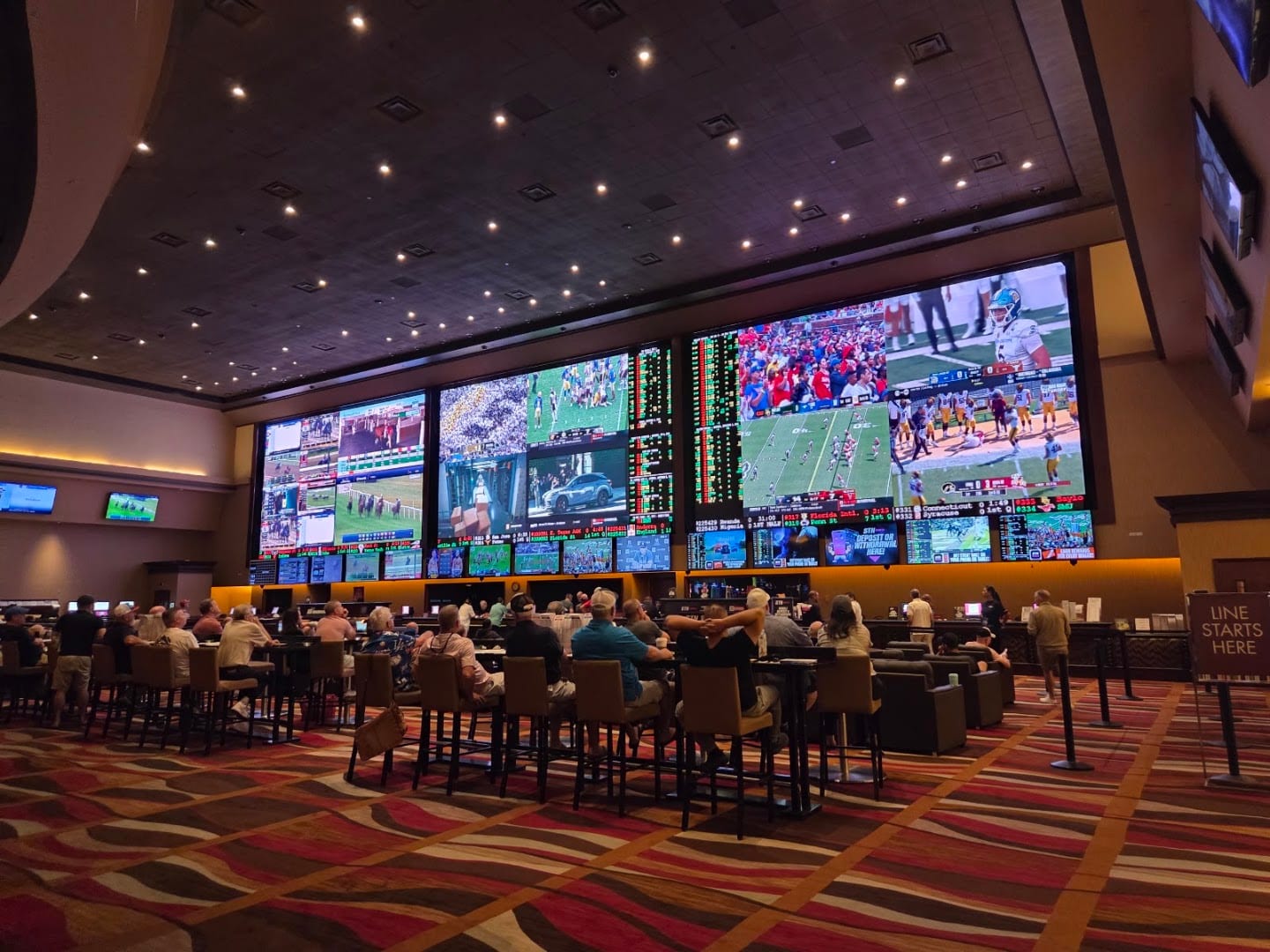 Red Rock Casino Race & Sports Book, photo 4