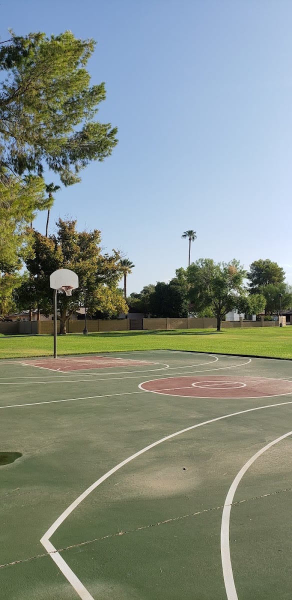 Zuni Park Basketball Court
