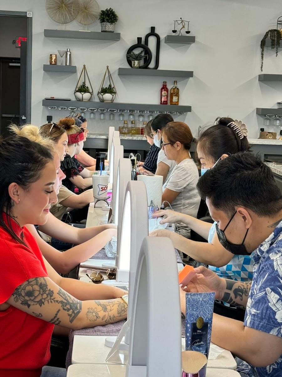 The Nail Bar - Nail Salon Lubbock Texas, photo 2