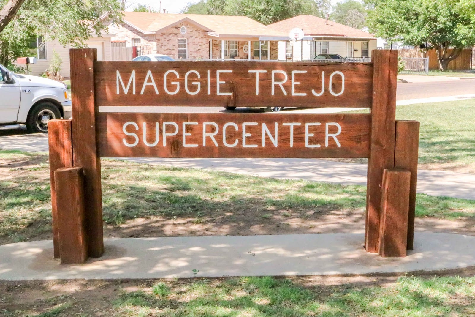 Maggie Trejo Supercenter