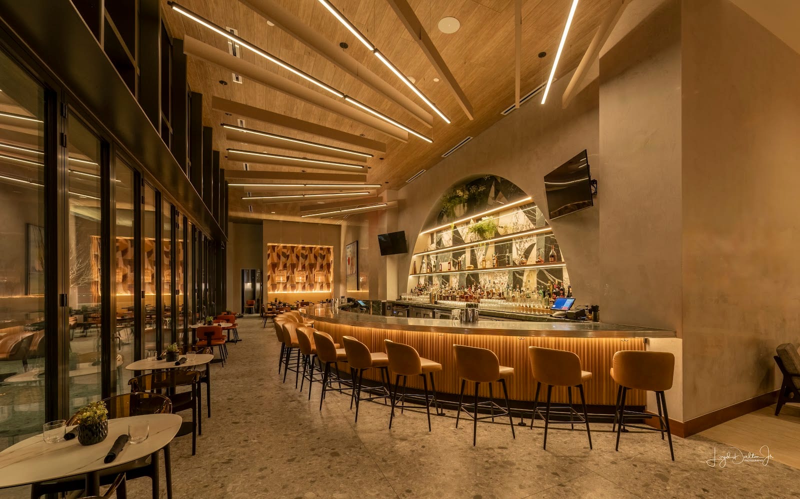 Sol7 Restaurant & Bar