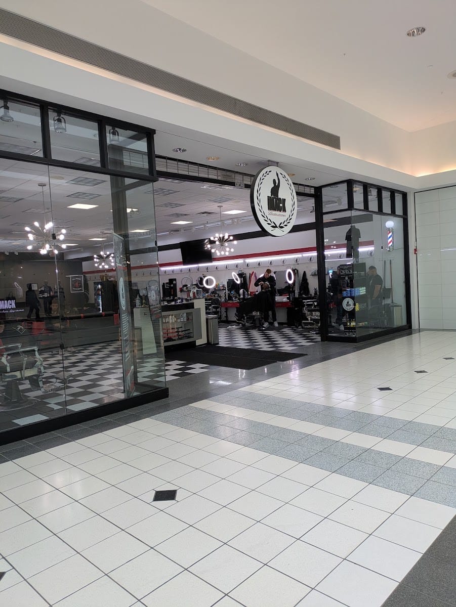 iMack Barber Lounge