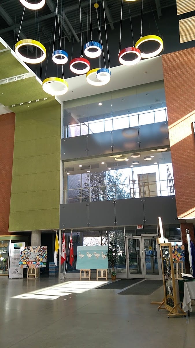 Ken Cox Community Centre, photo 3