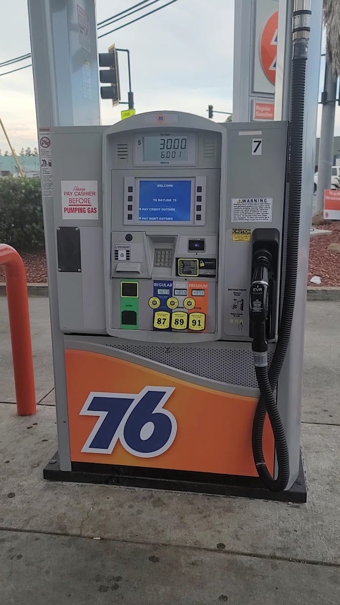 76, photo 3