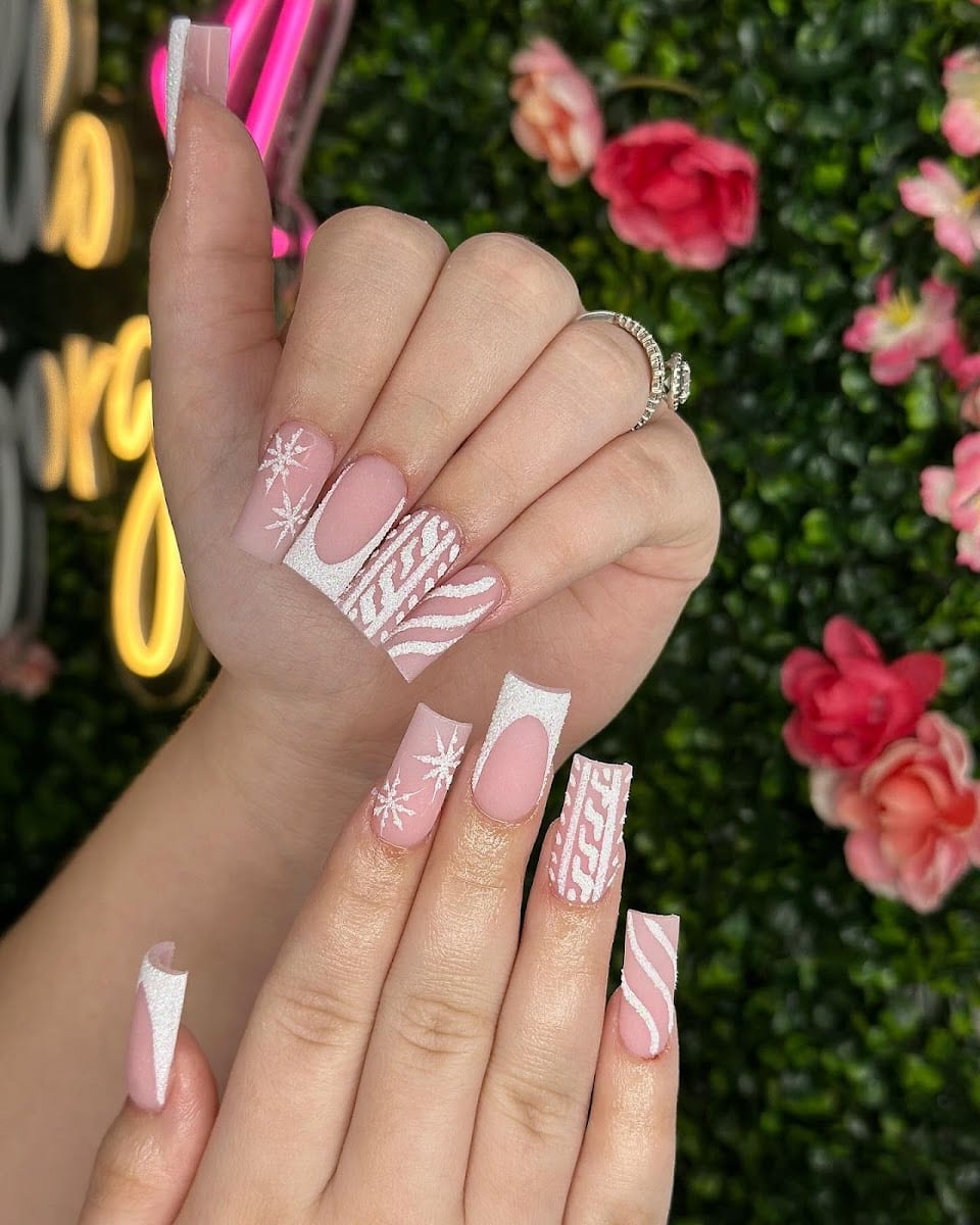 Dominican Nails, photo 2