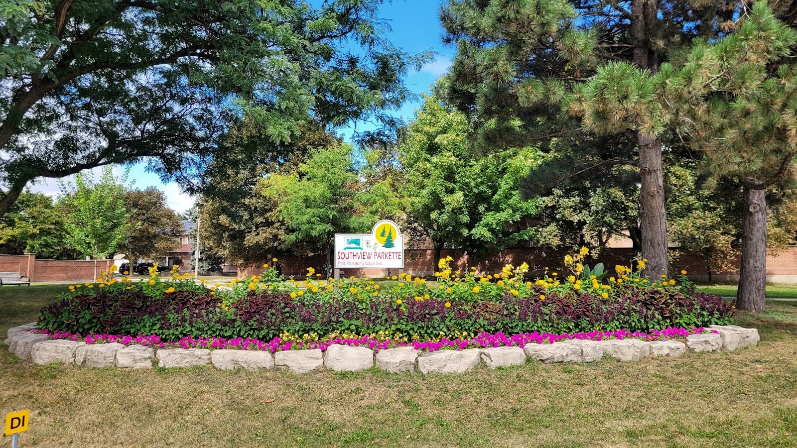 Southview Parkette, photo 2