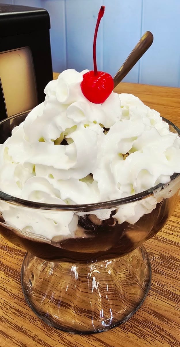 Beth Marie's Old Fashioned Ice Cream, photo 4