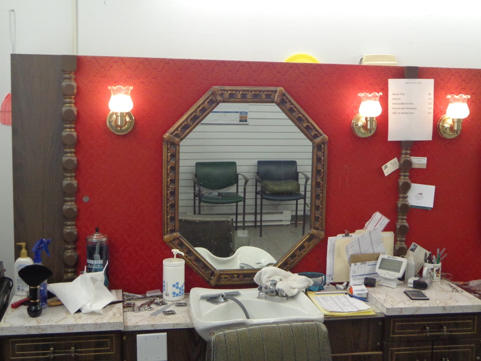 Bone's Barber Shop