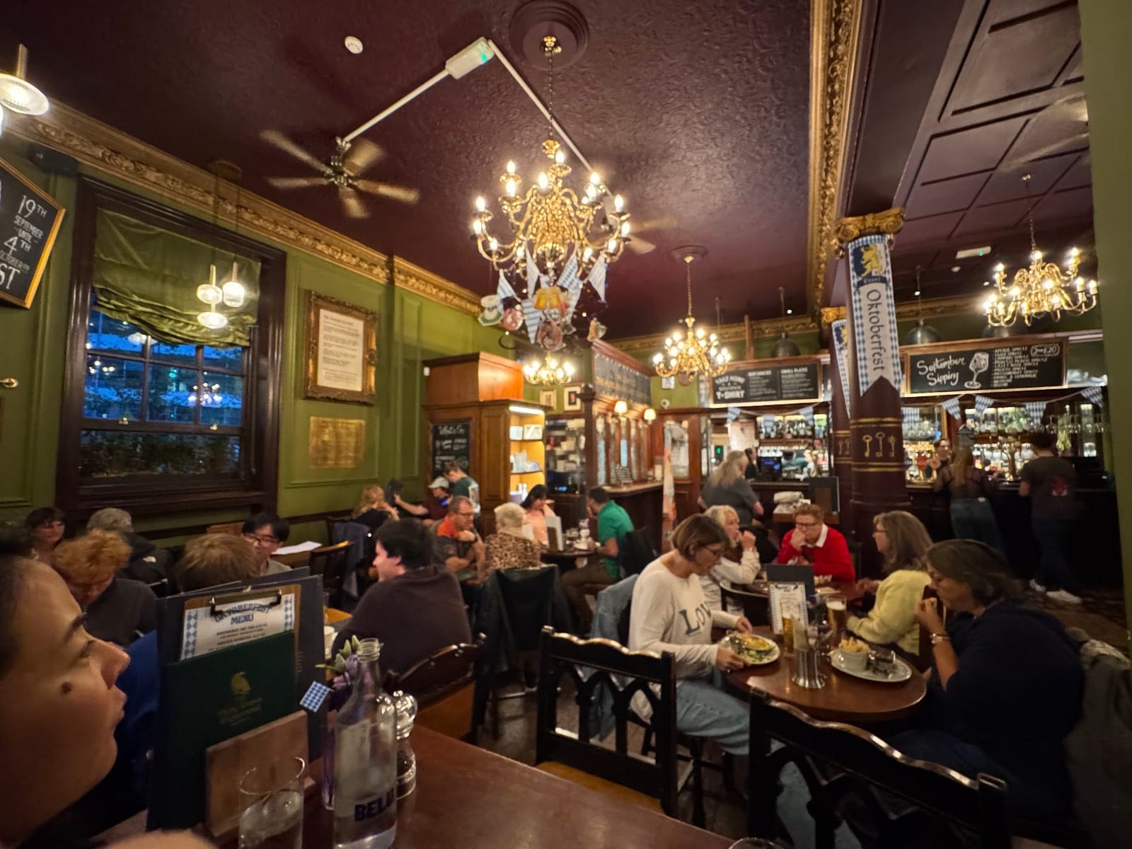 The Hung Drawn & Quartered, EC3