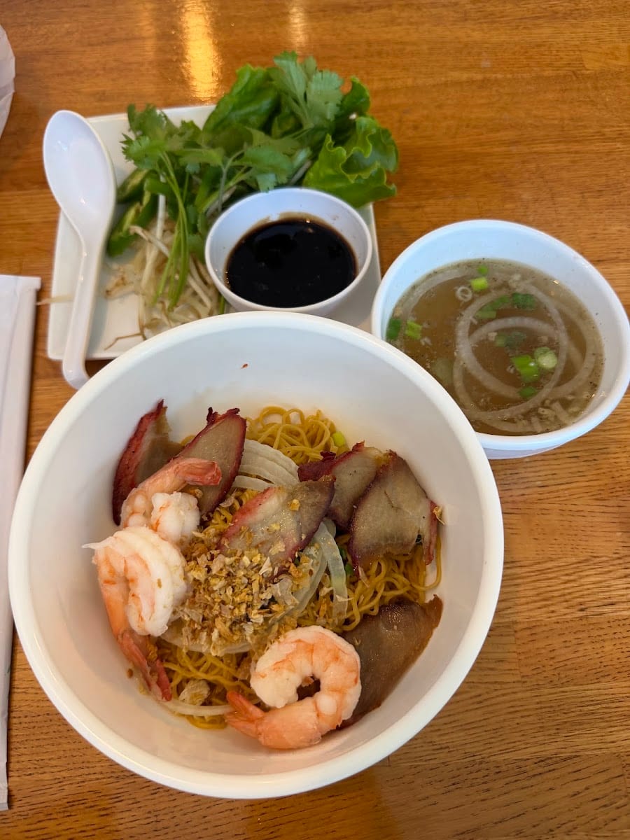 V-Nam Bistro, photo 2