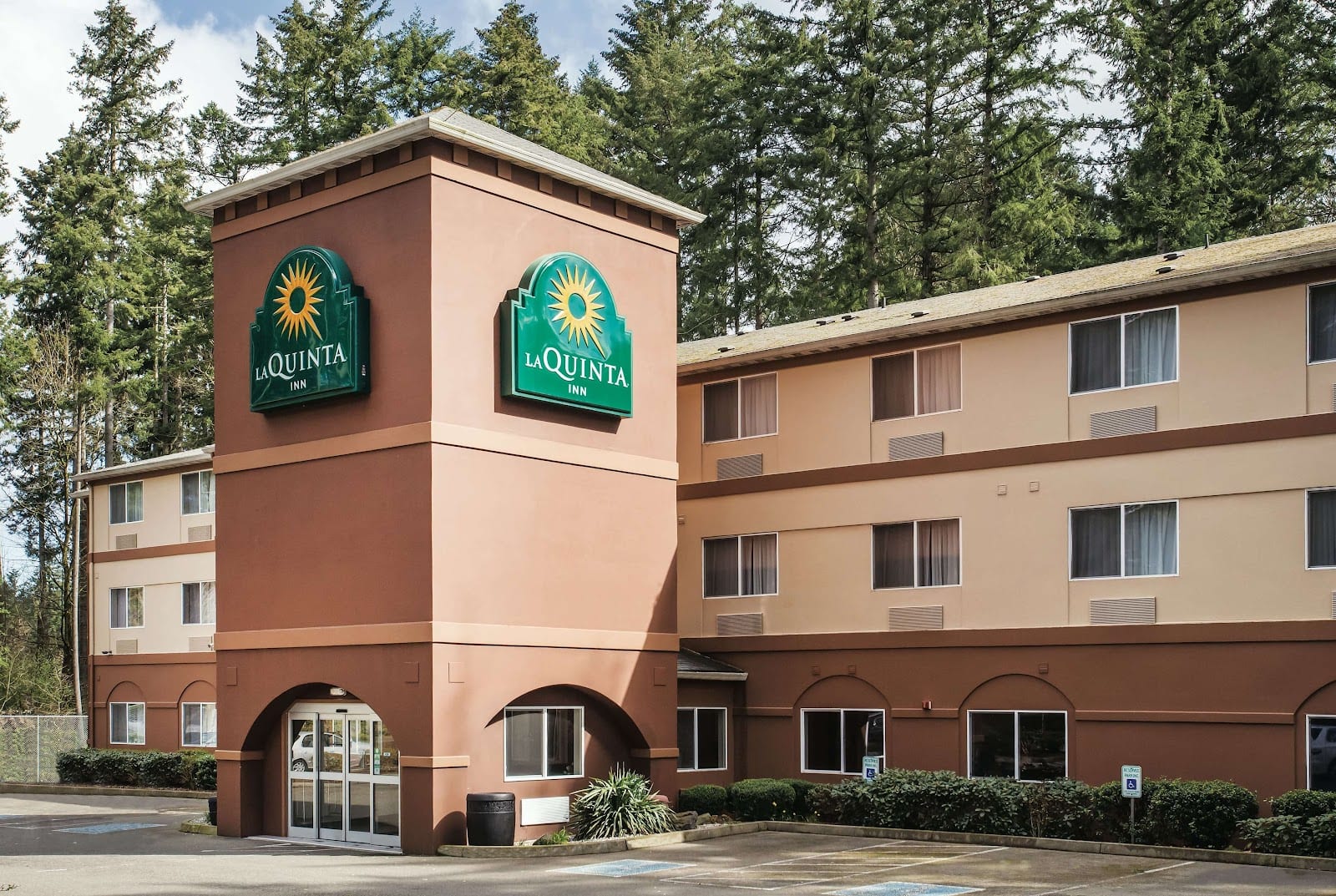Ramada by Wyndham Olympia