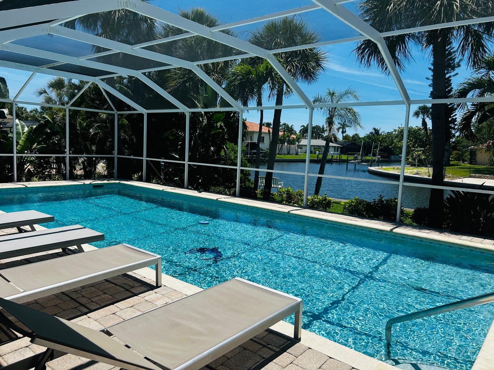 342 Vacation Rentals, photo 3