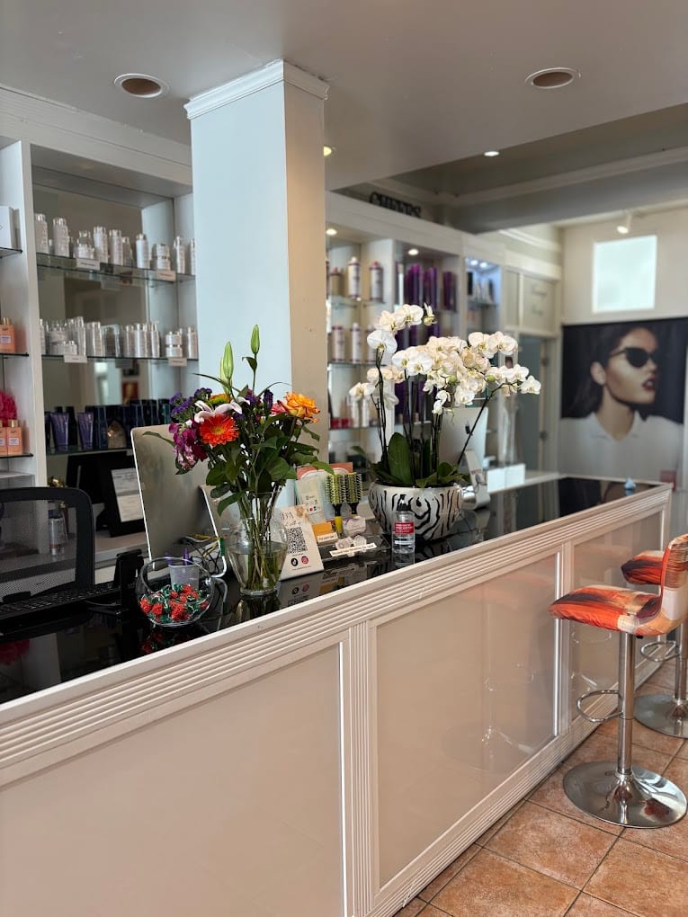 Marlon R. Nanoplasty keratin Salon