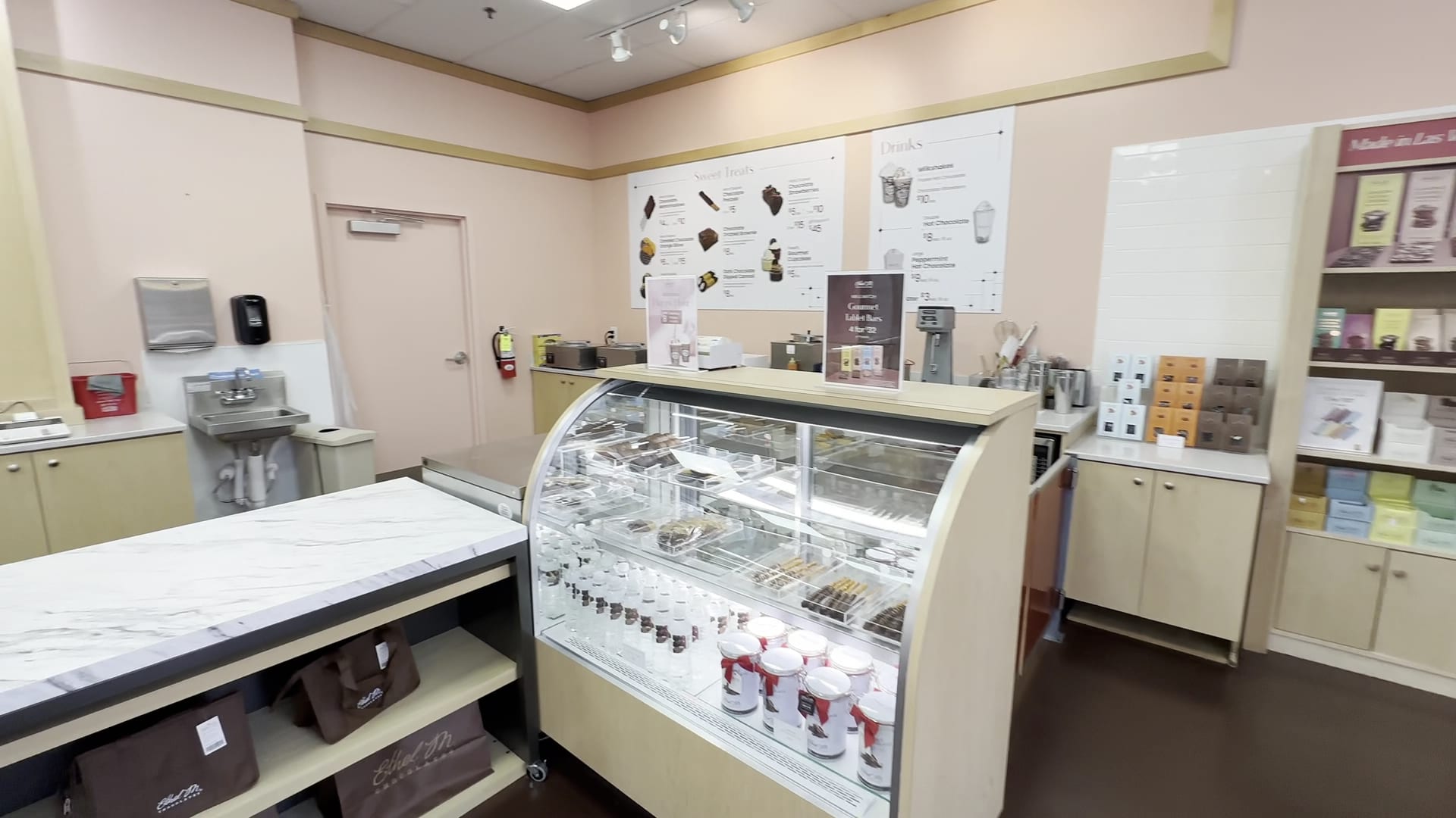 Ethel M Chocolates at Downtown Summerlin, photo 2