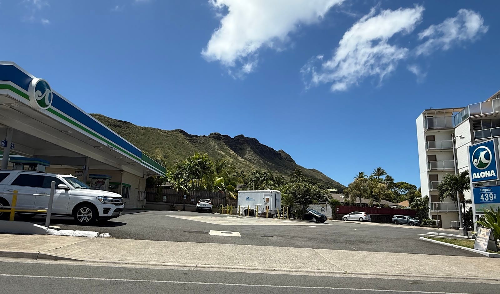 Aloha Island Mart
