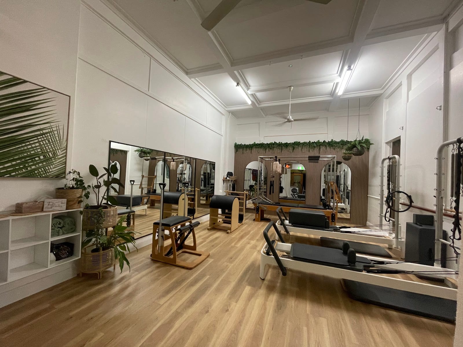 PILATES 2 U