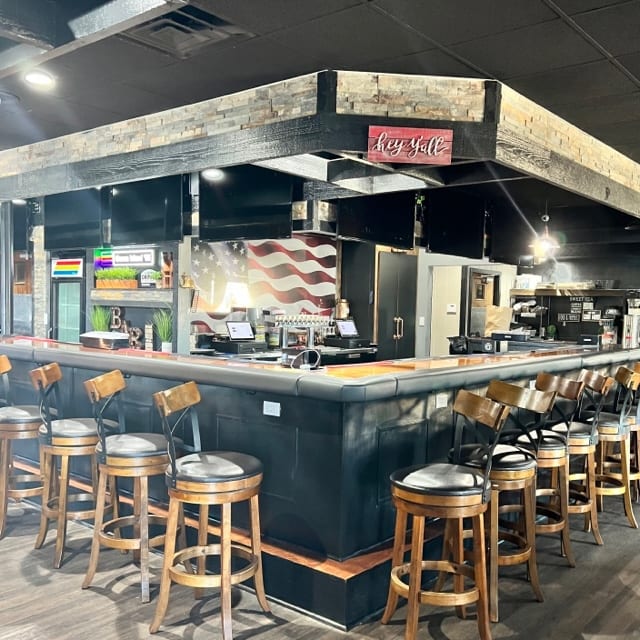 Kings Roadhouse Bar & Grill