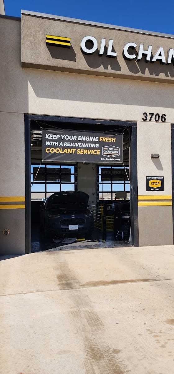 Valvoline Instant Oil Change, photo 3