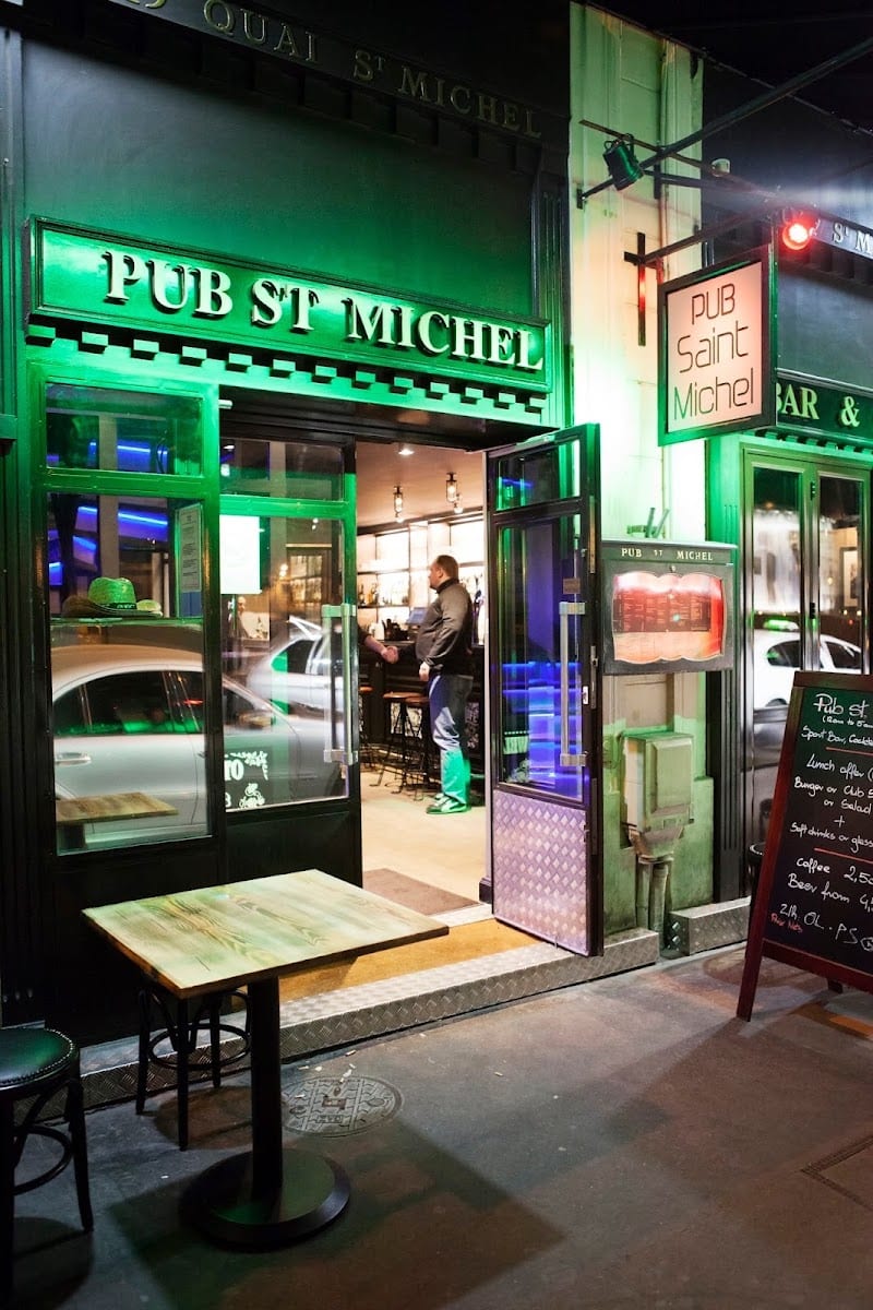 Pub Saint-Michel, photo 2