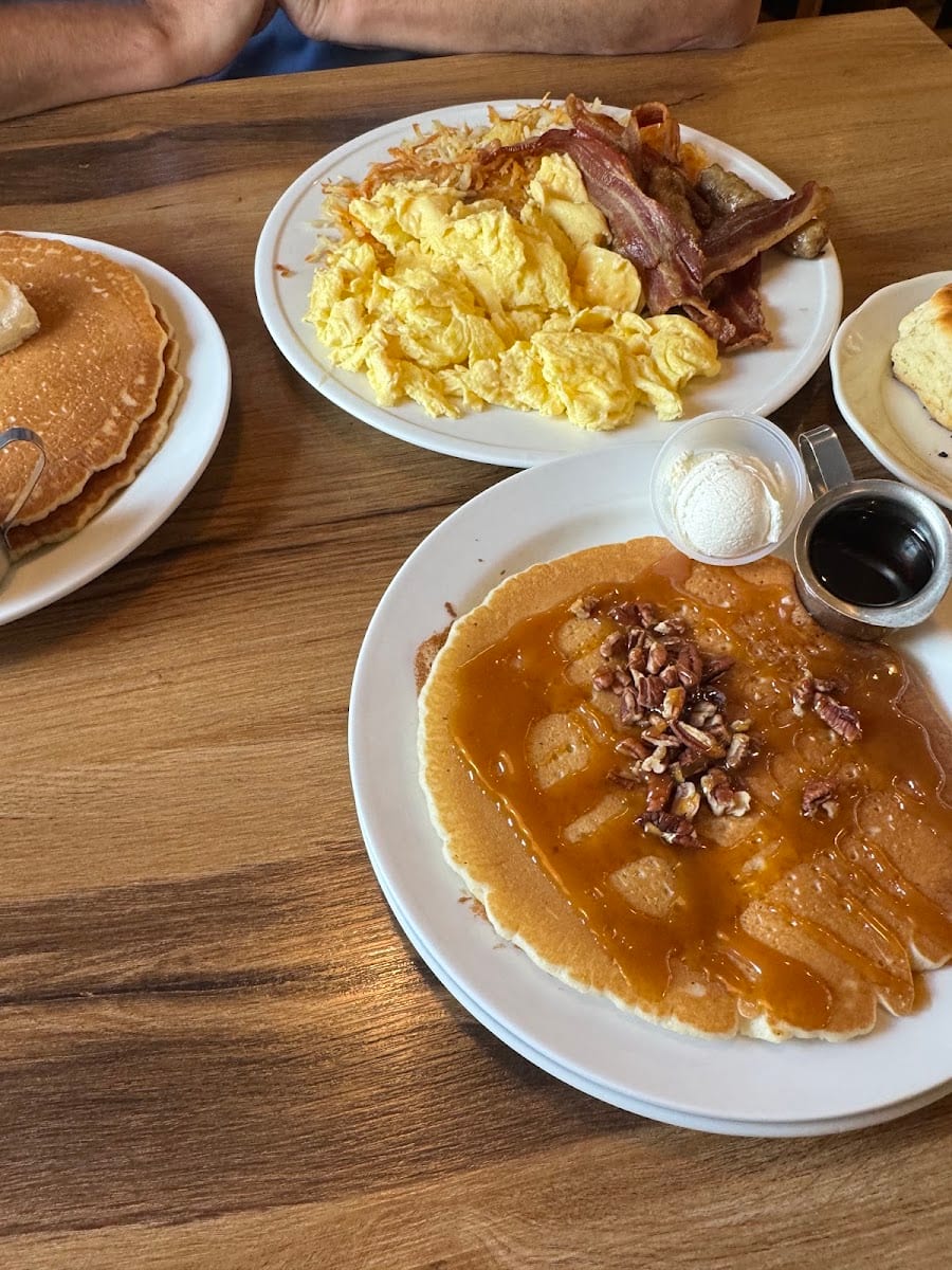 Sara’s Family Restaurant