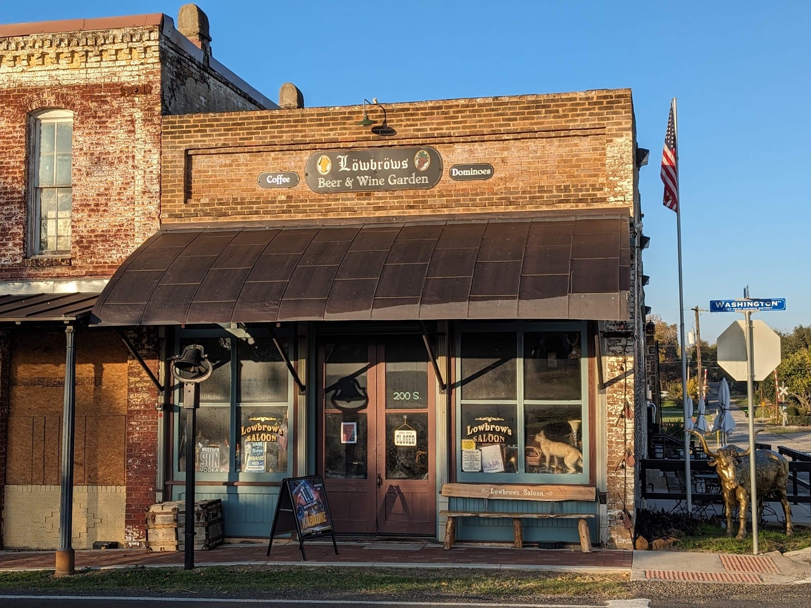 Lowbrows Saloon