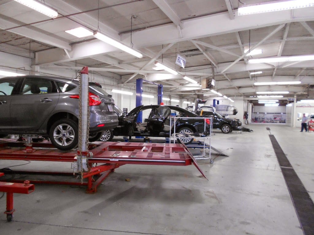 BMW of Mobile Collision Center, photo 2