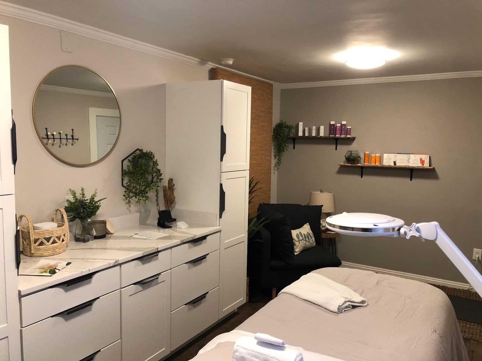 OLY Skin Health, photo 2