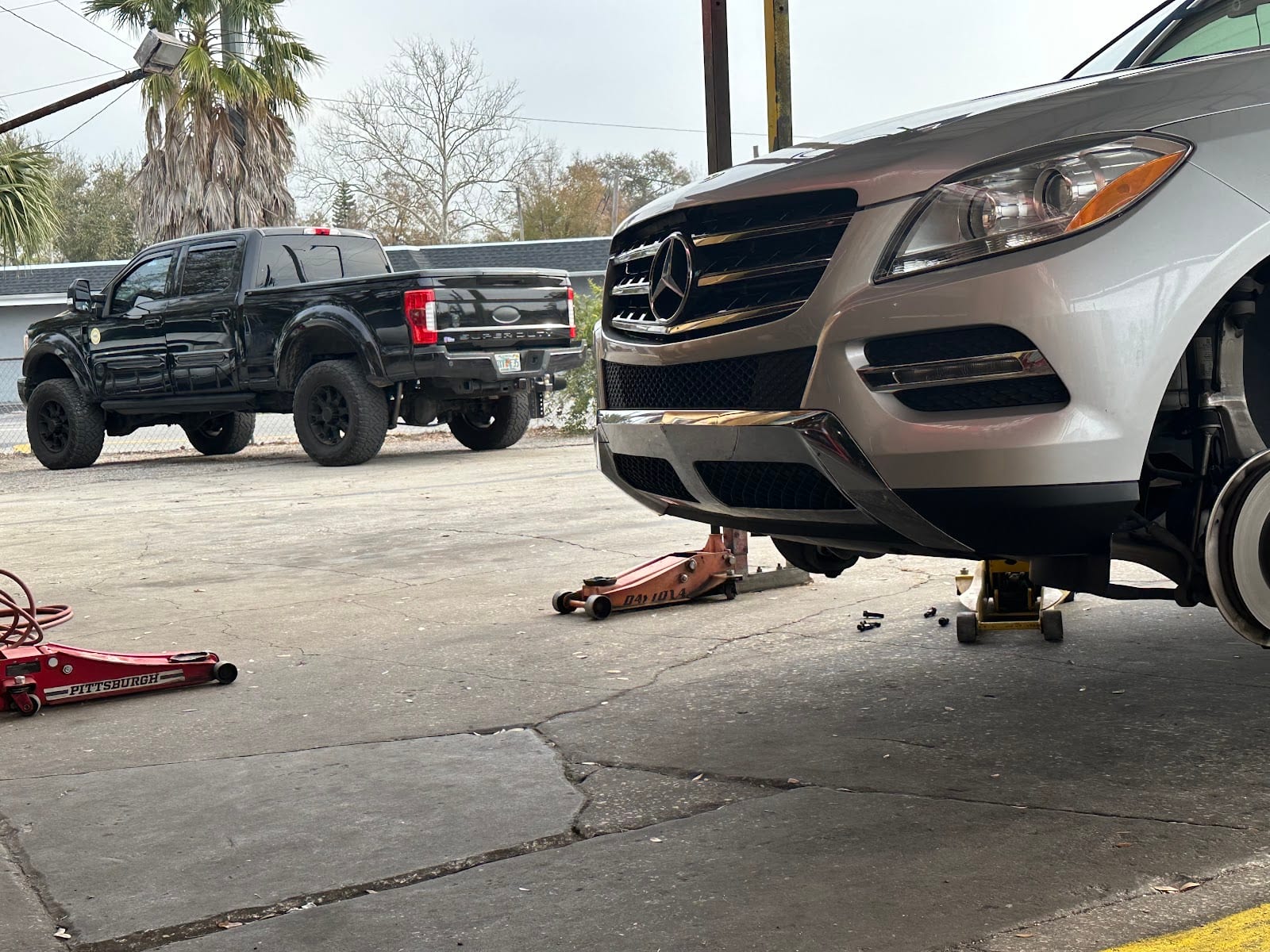 Brothers Tire (BT), photo 2