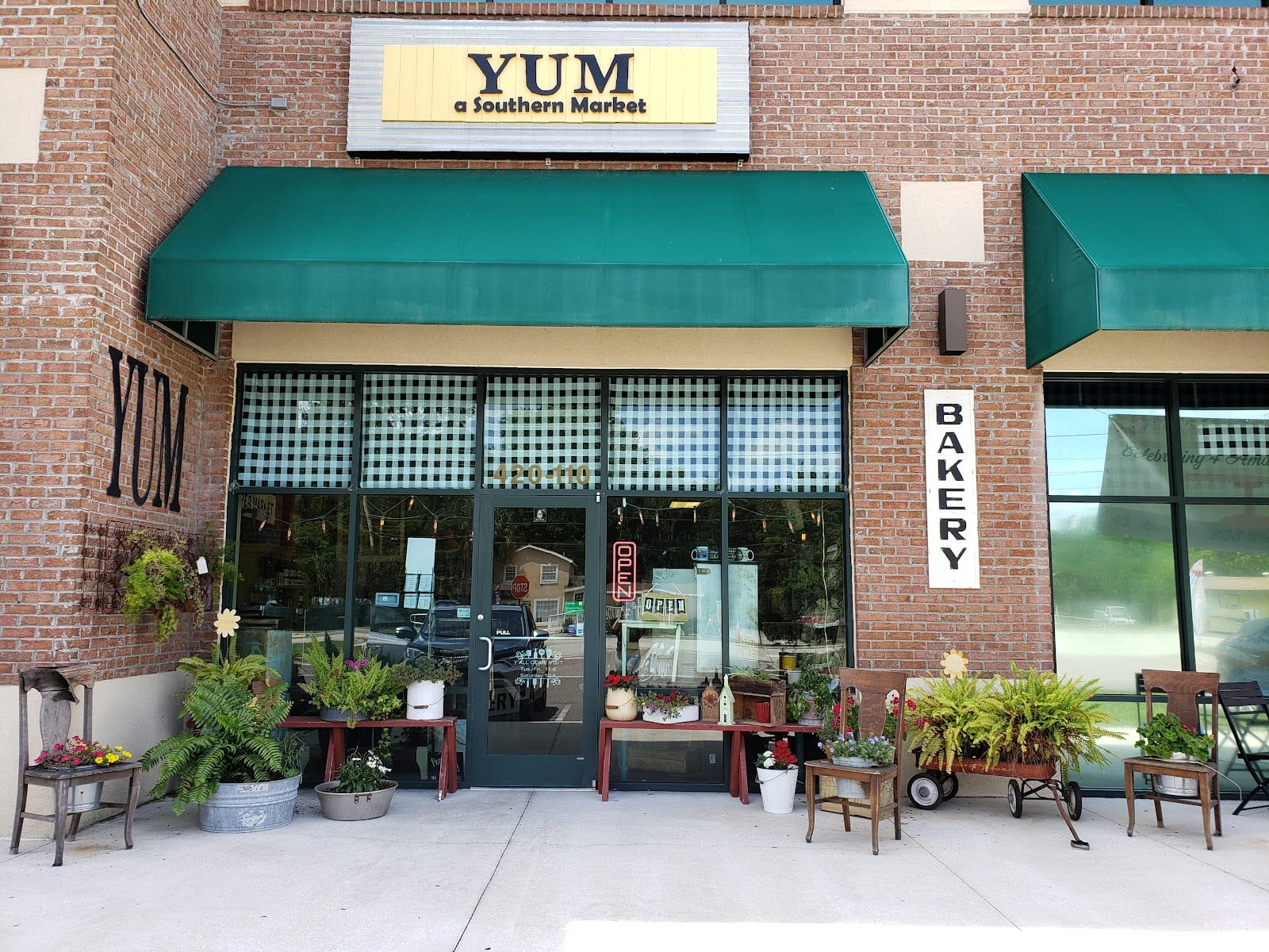 Yum A Southern Market, photo 2
