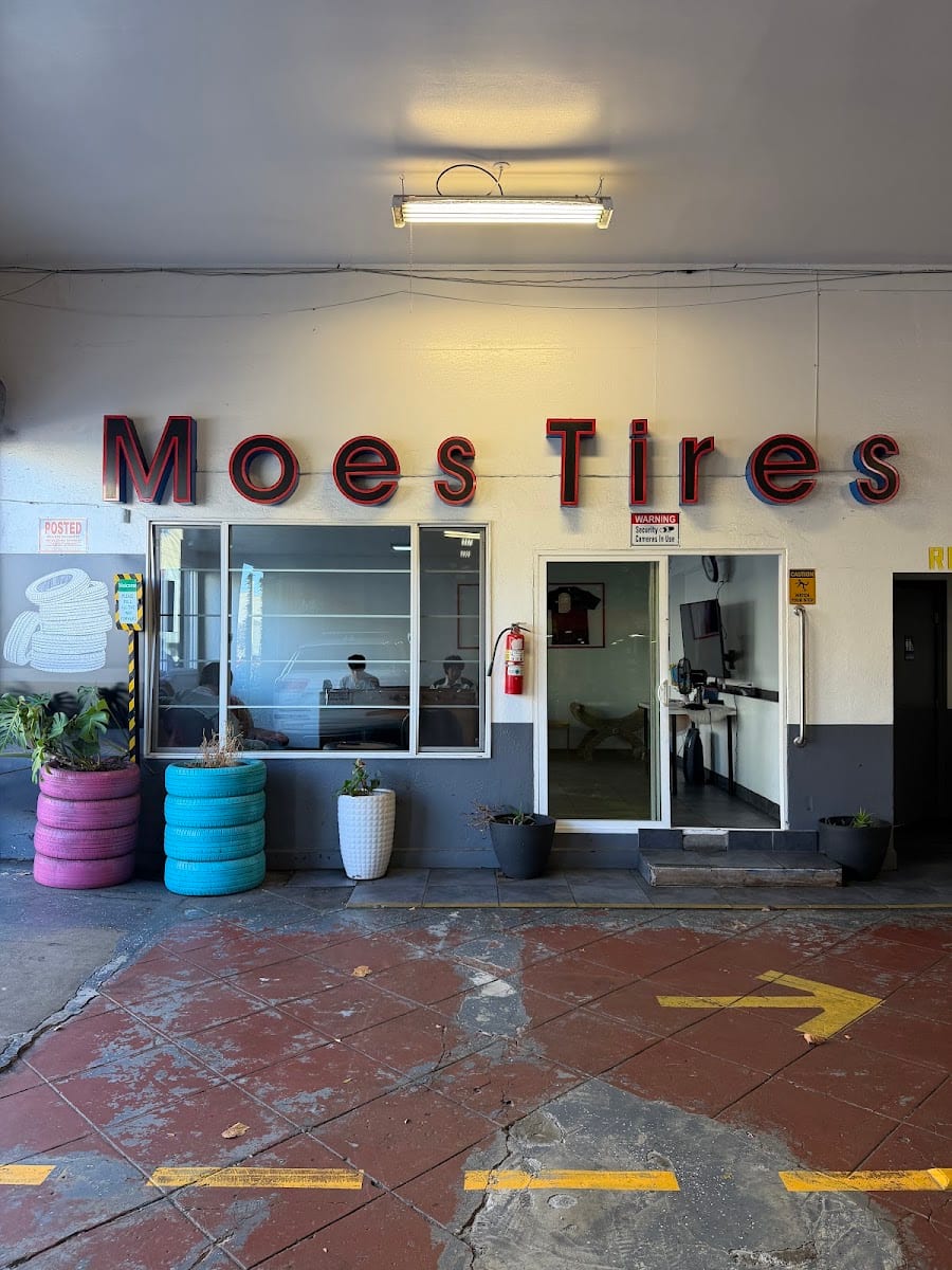 Moe's Tire - Tire Shop in San Francisco, photo 2