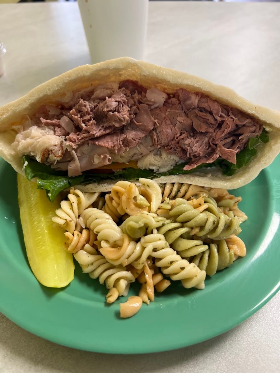 Clara's Tidbits Restaurant