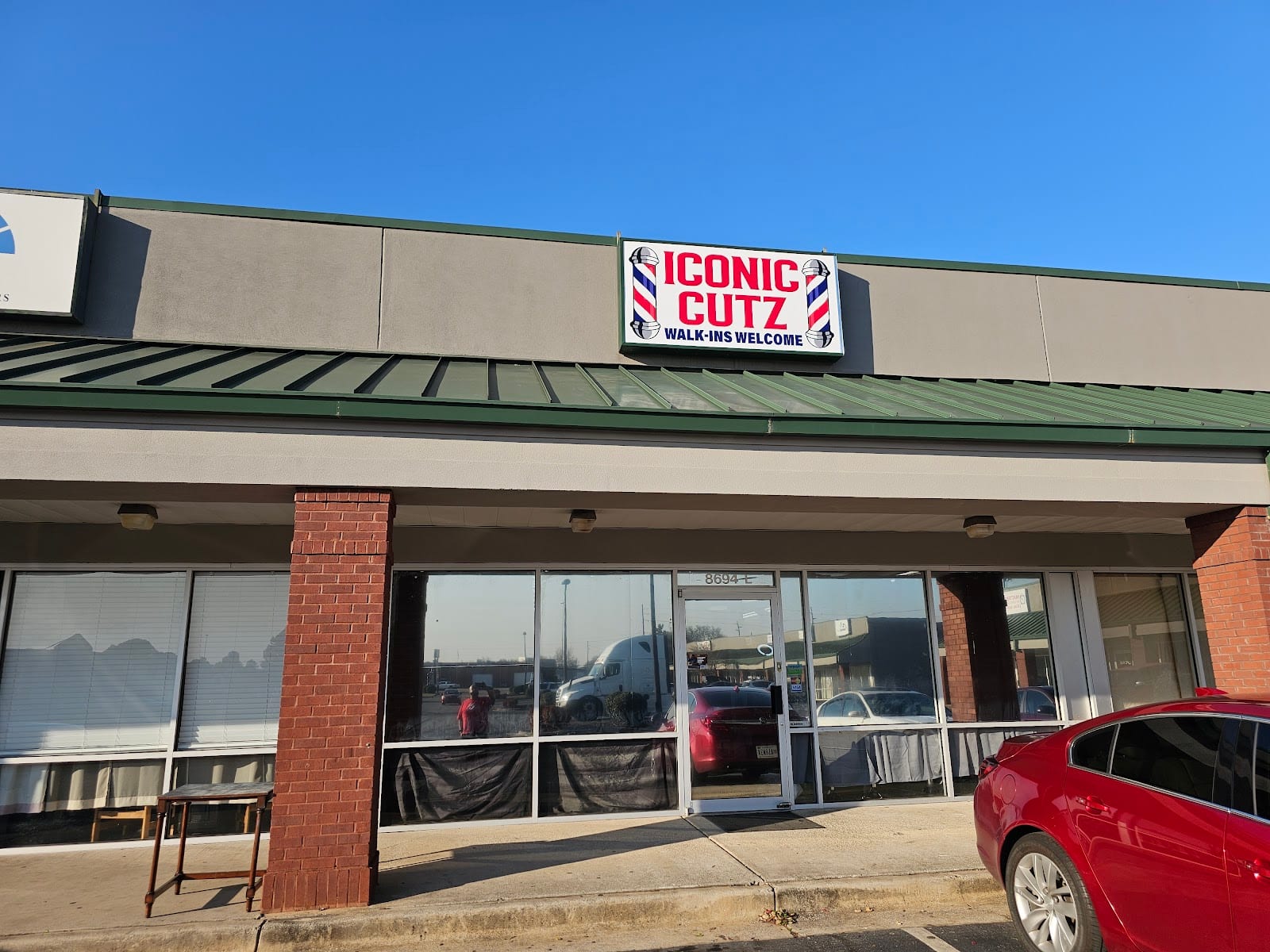 Iconic Cutz, photo 2