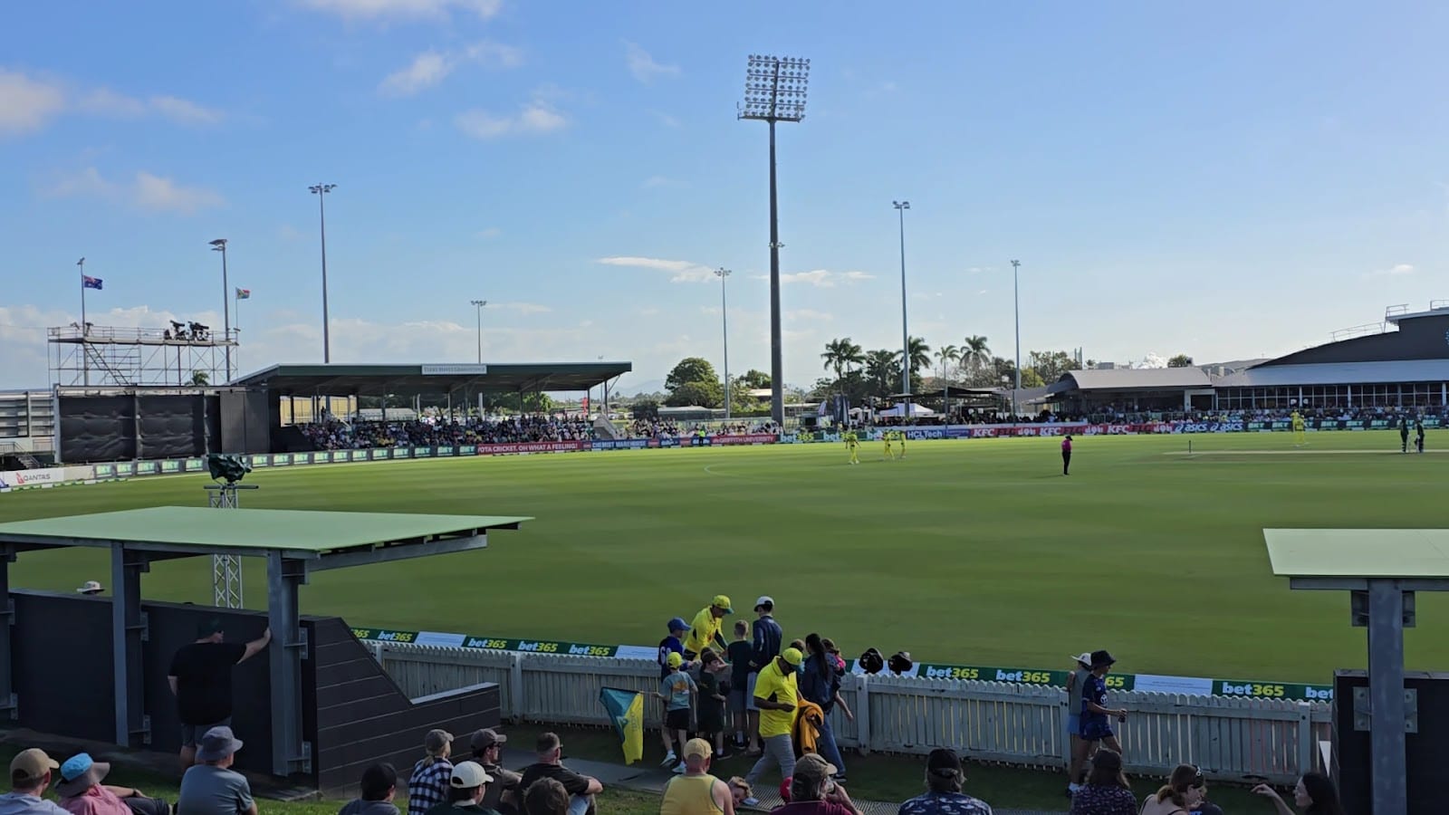 Great Barrier Reef Arena, photo 2